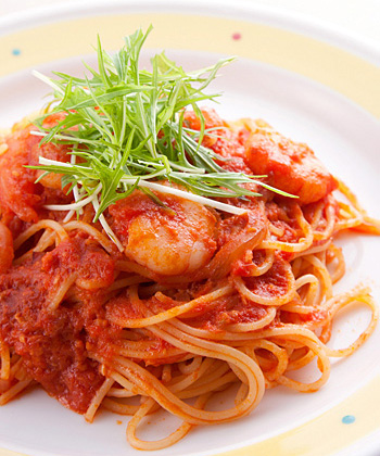 海老のスパゲッティ　トマト味